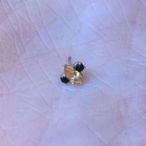 18k gold Anatometal marquise end